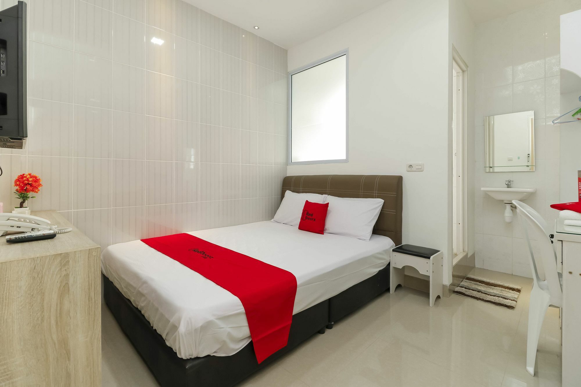 Hotel Reddoorz Near Nagoya Hill Batam Esterno foto