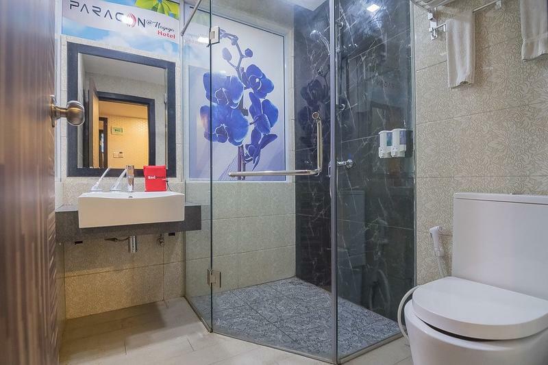 Hotel Reddoorz Near Nagoya Hill Batam Esterno foto
